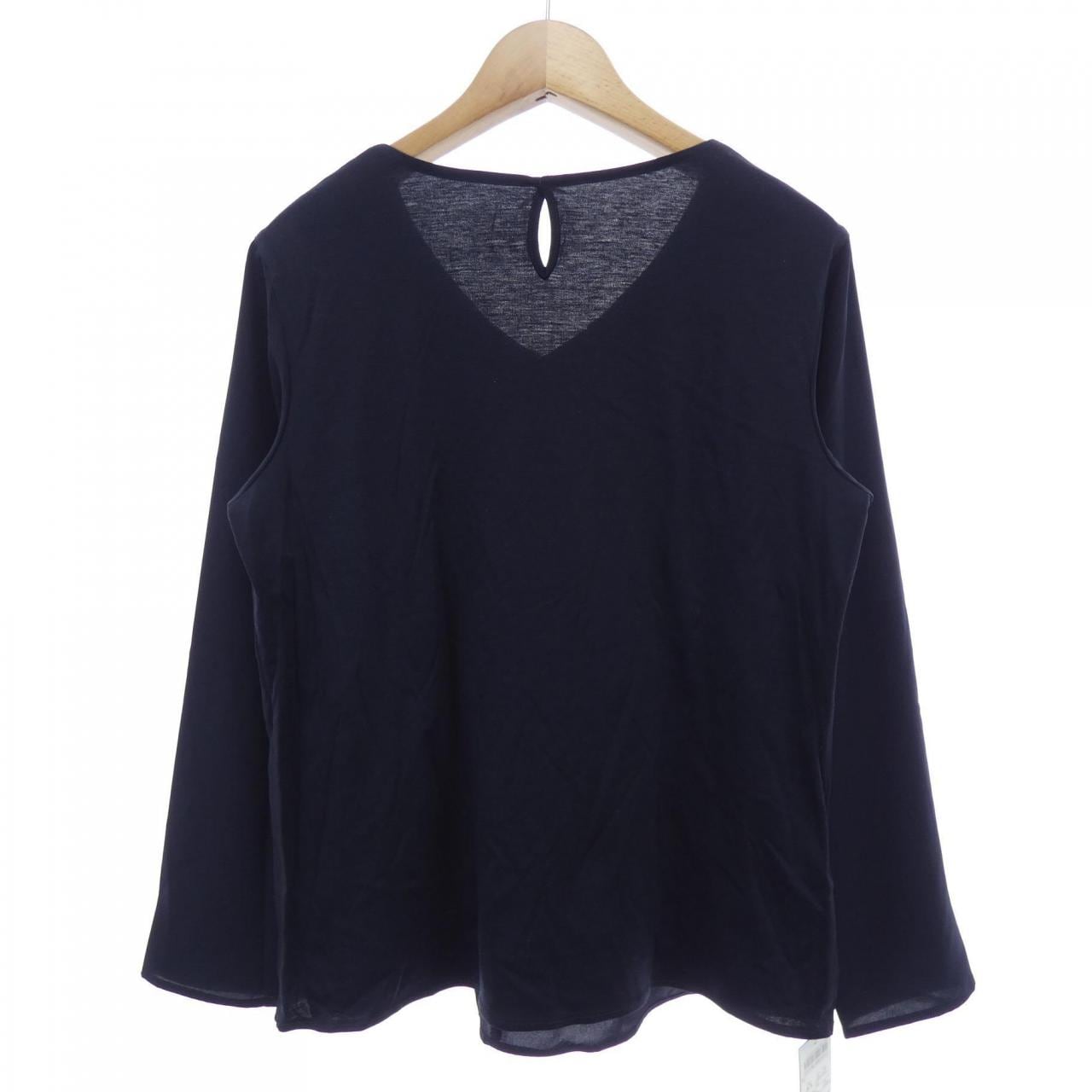 ニジュウサンク 23区 トップス