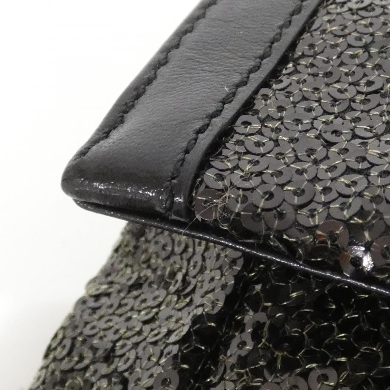 フェンディ 8BT139 CTB ショルダーバッグ