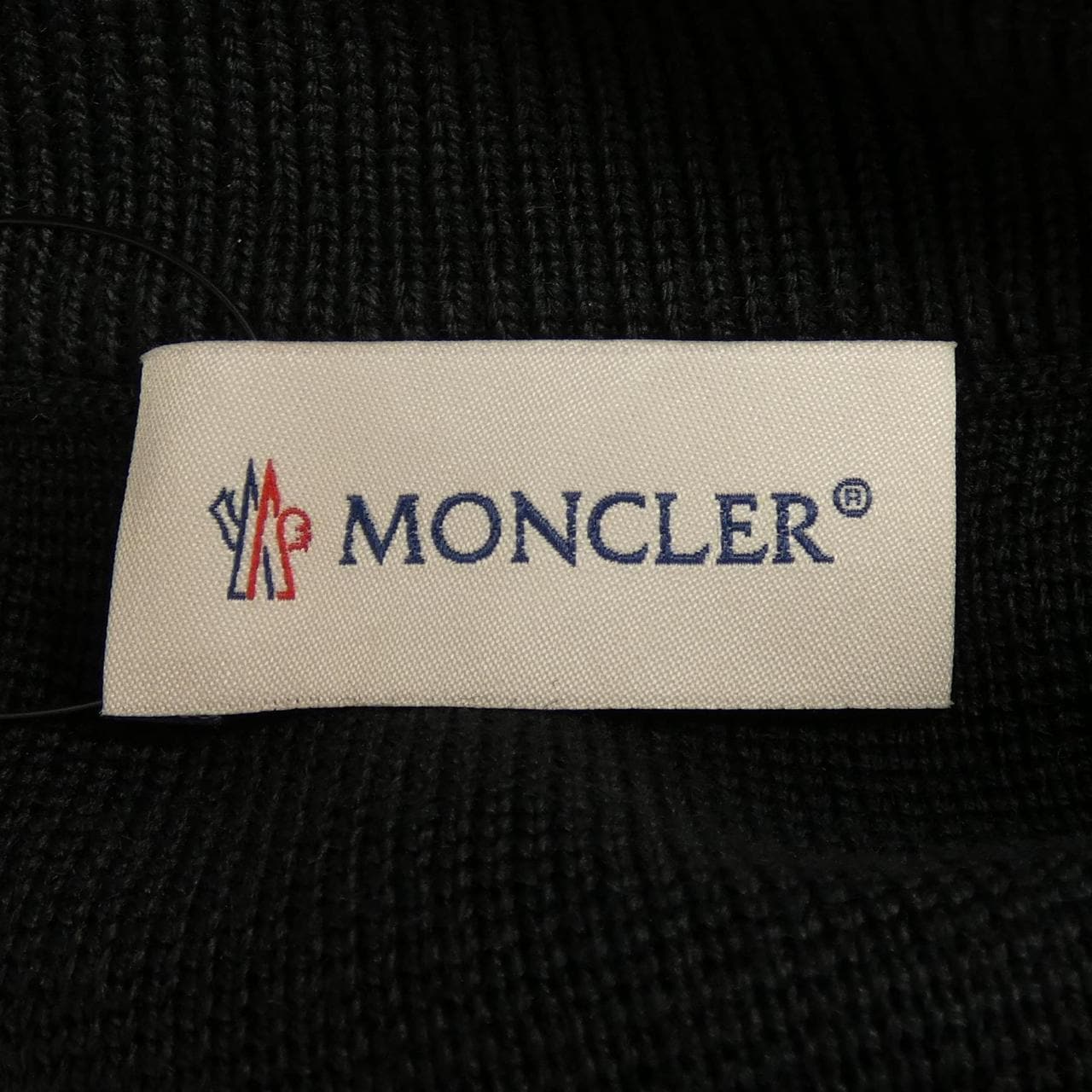【新品】モンクレール MONCLER 20919B50700 ダウンジャケット