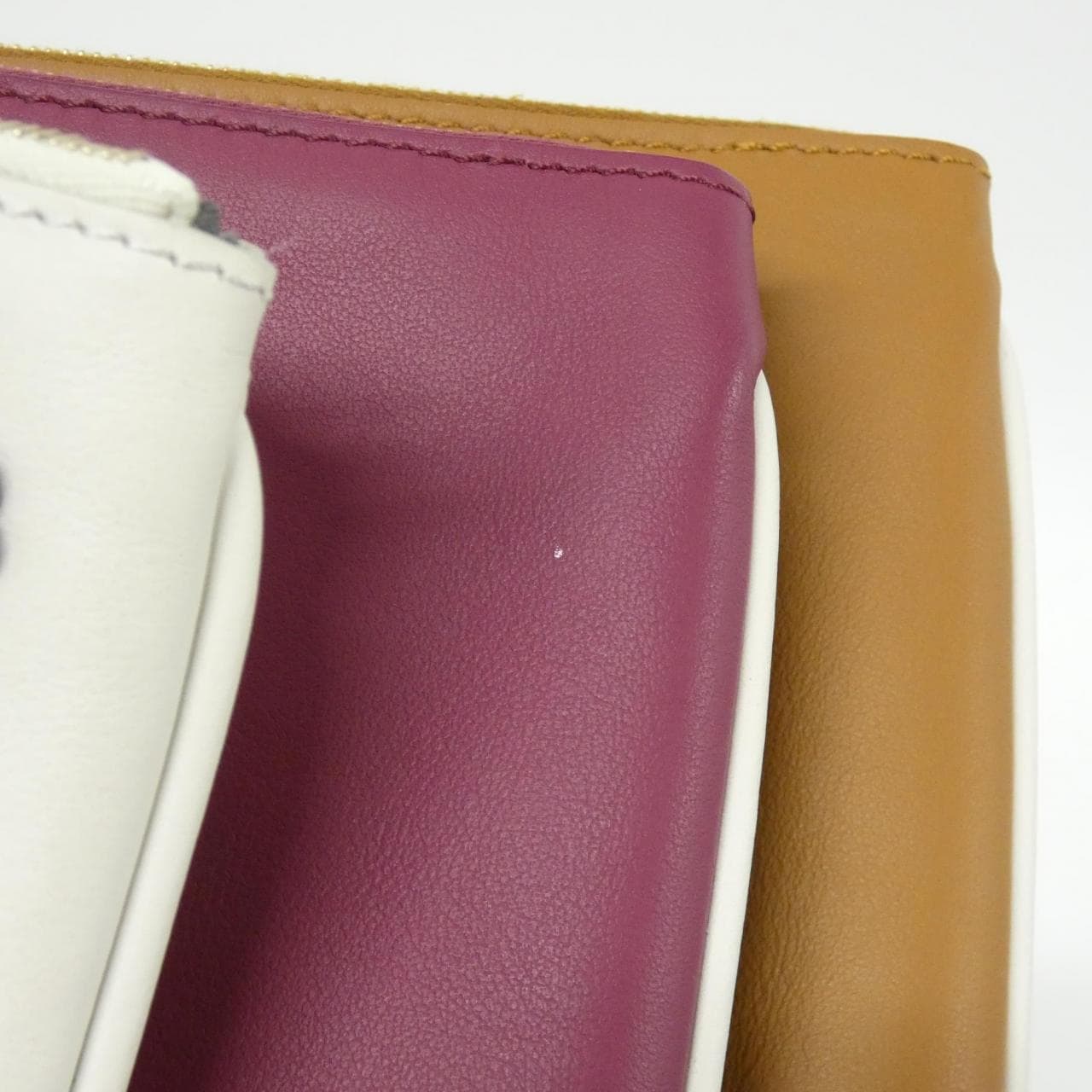 フェンディ トリプレット 8BS001 A1FS バッグ