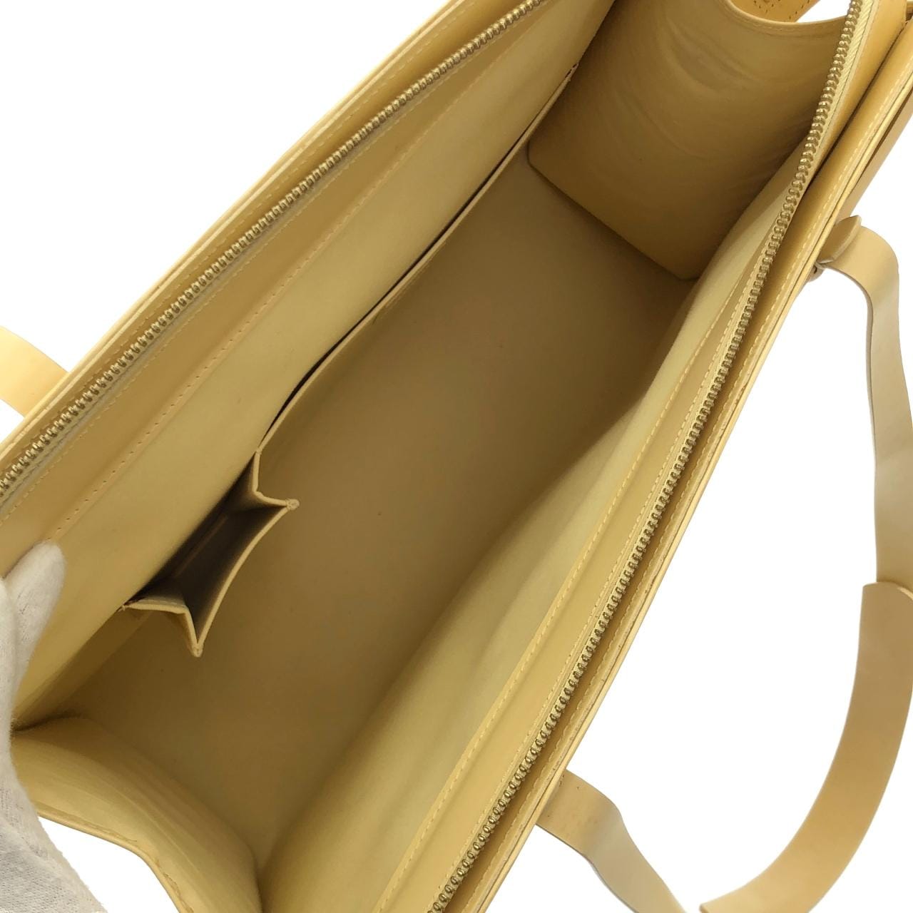 ルイヴィトン エピ クロワゼット GM M5250A ショルダーバッグ