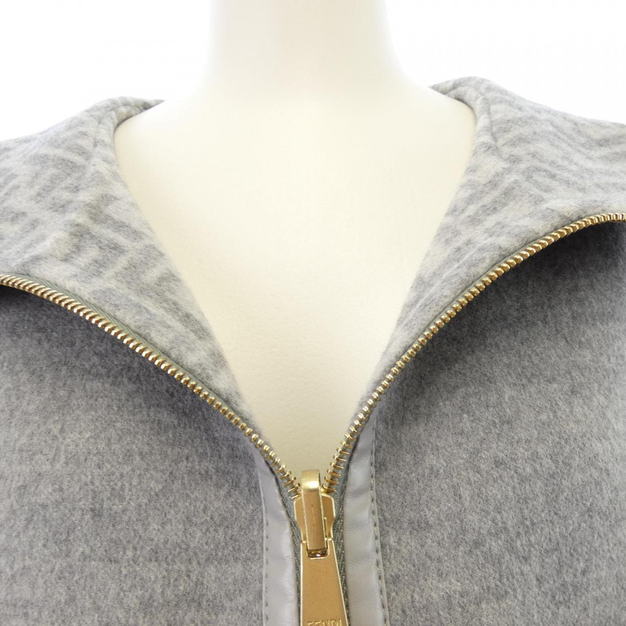 フェンディ FENDI FFモチーフ　 FJ6993 A5HD ジャケット
