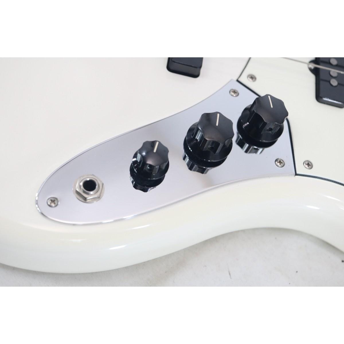 ＦＥＮＤＥＲ　　ＰＬＡＹＥＲ　ＪＡＺＺ　ＢＡＳＳ　Ｖ