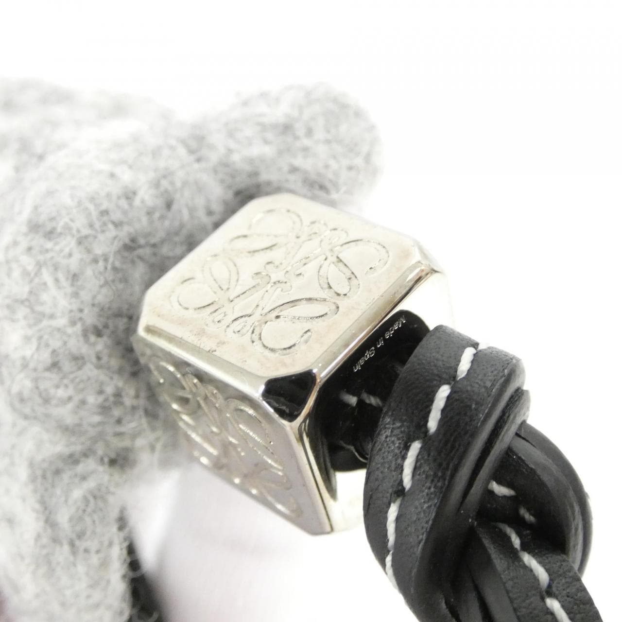 【直営店買付】ロエベ☆フェルト ロゴ コアラチャームC880232X01 楽天市場】【中古】LOEWE ロエベ C880232X01 コアラチャーム