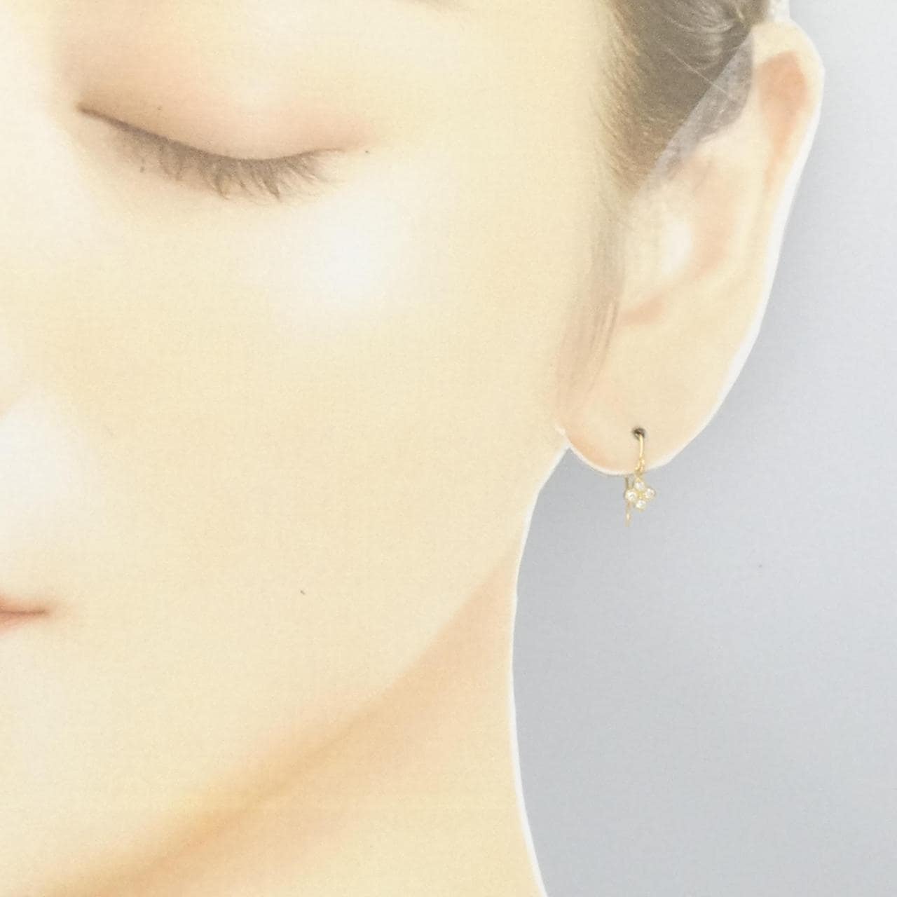 [Remake] K18YG Flower Diamond Earrings 0.08CT