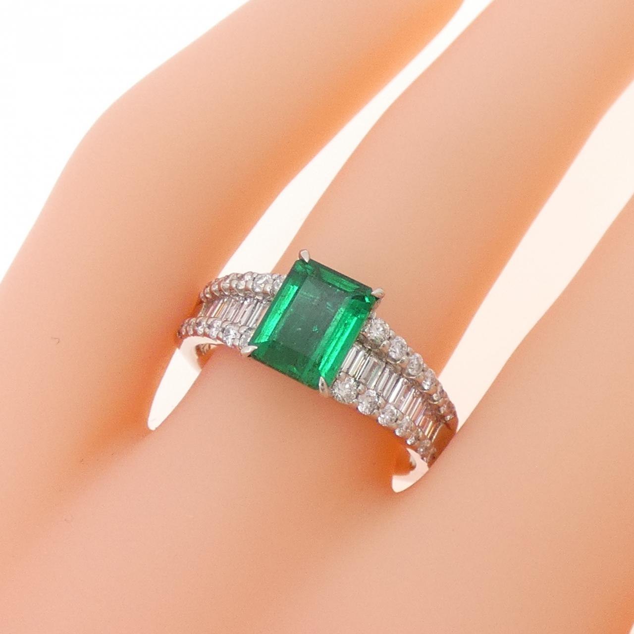 PT900 エメラルド リング 1.11CT