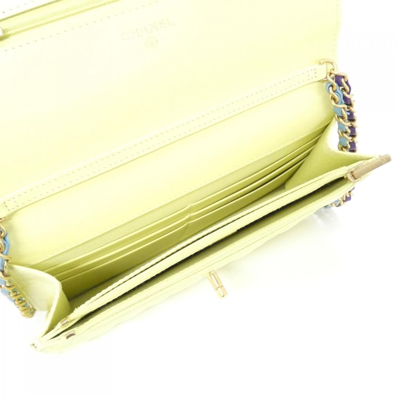 シャネル AP3688 チェーンウォレット