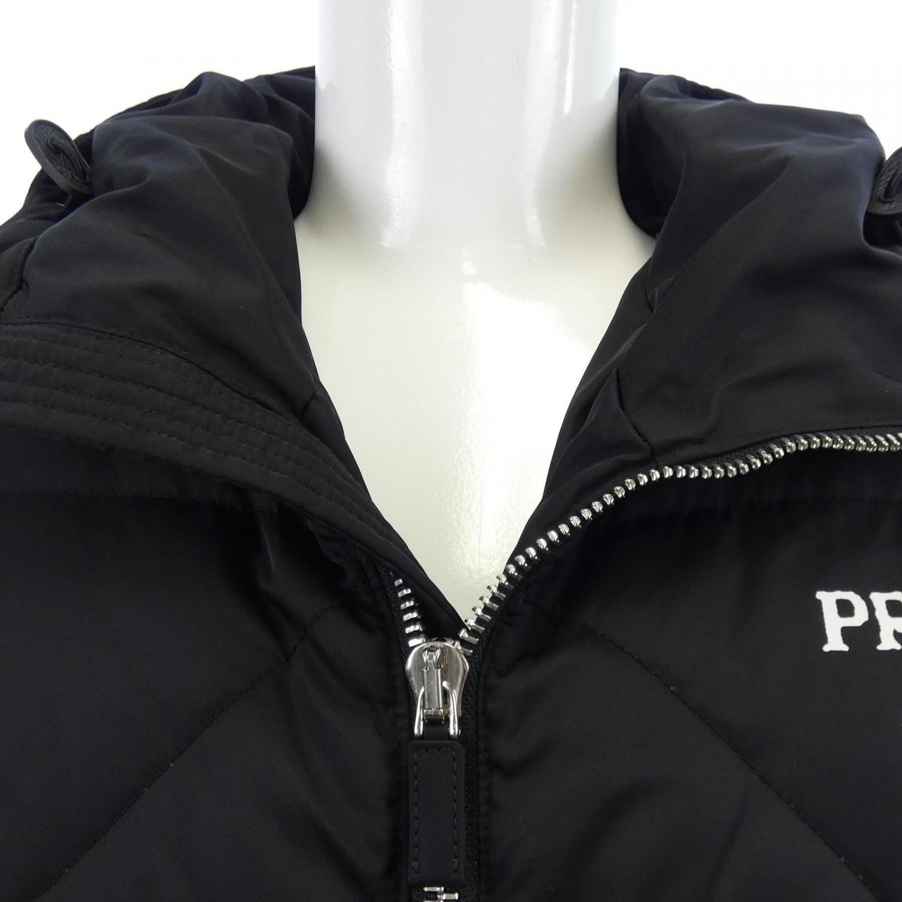 プラダ PRADA SGC042 S222 1WQ8 ダウンコート