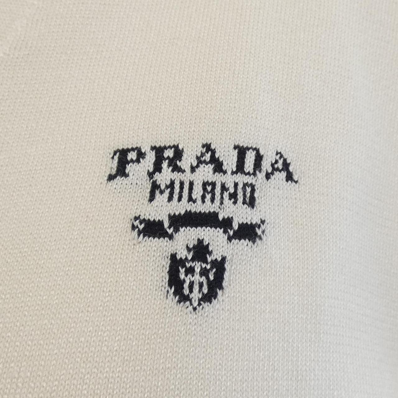 プラダ PRADA P25L07 S221 10OW カーディガン