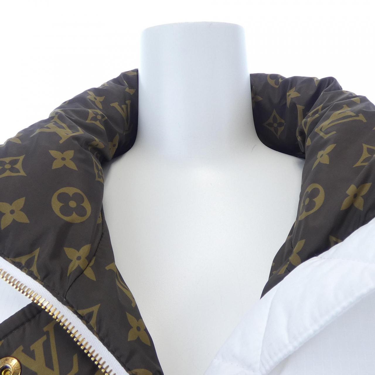 ルイヴィトン LOUIS VUITTON FQOW33E54 ダウンジャケット