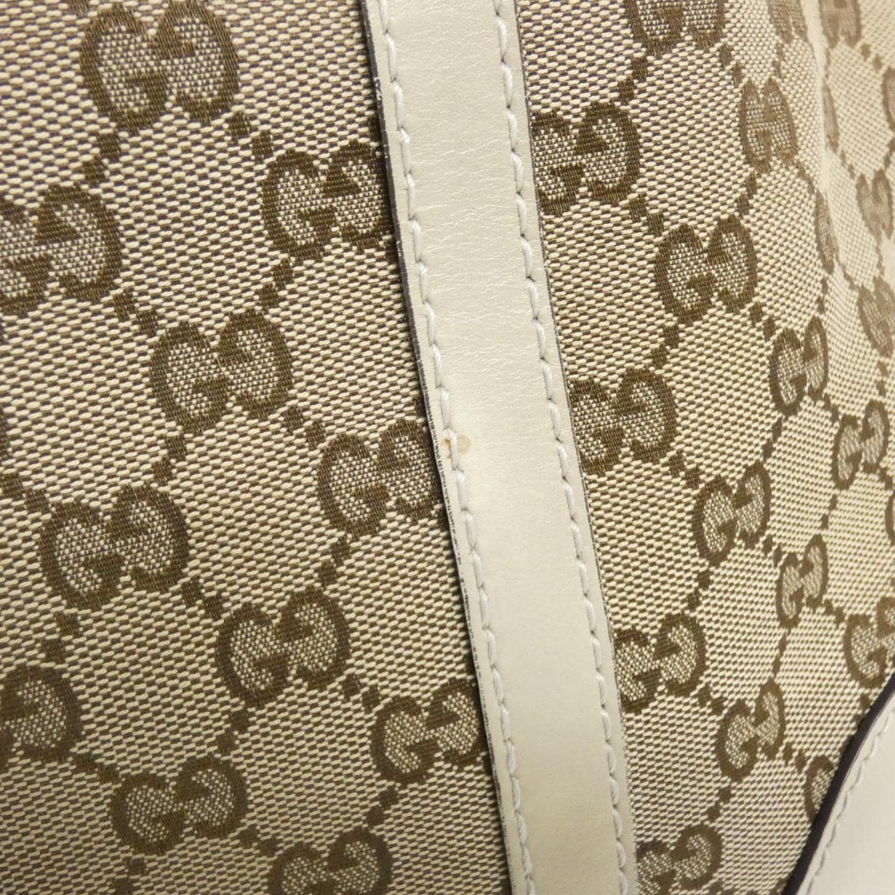 Gucci 257069 FAFXG包
