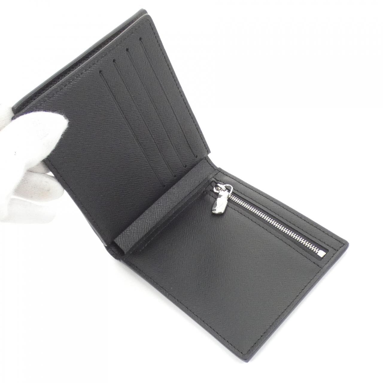 LOUIS VUITTON Taiga Portefeuil Amerigo M62045 Wallet