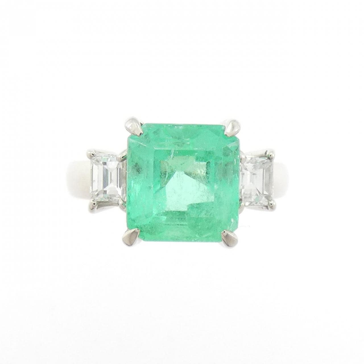 PT900翡翠戒指3.00CT