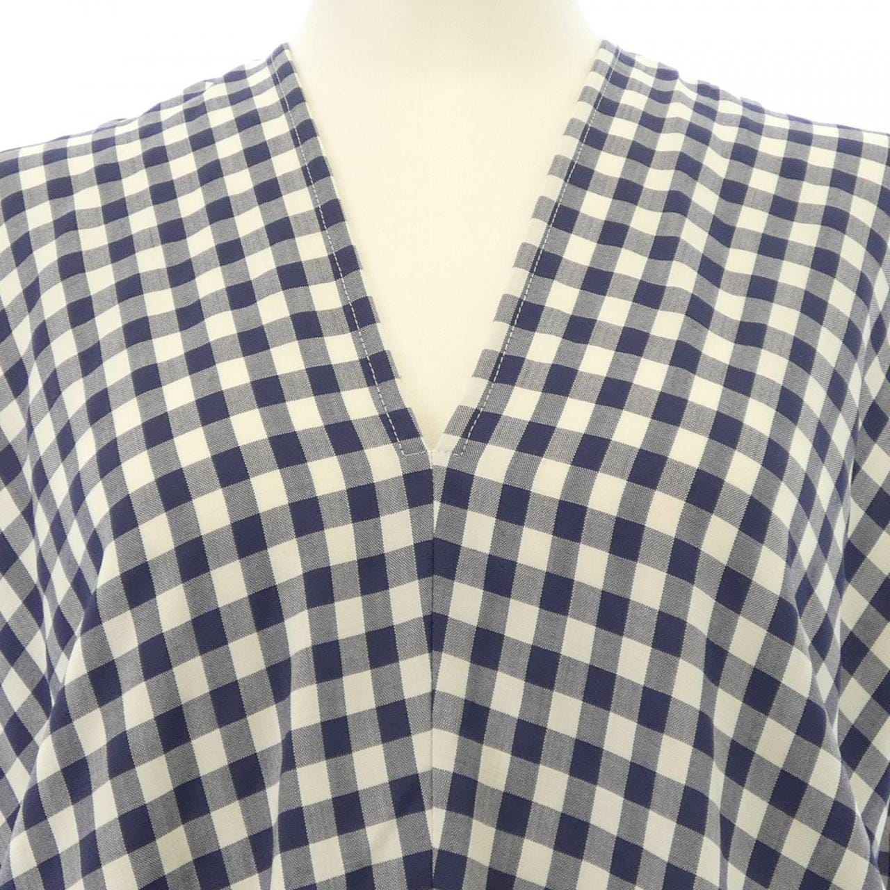 サポートサーフェス support surface STRASBURGO ワンピース