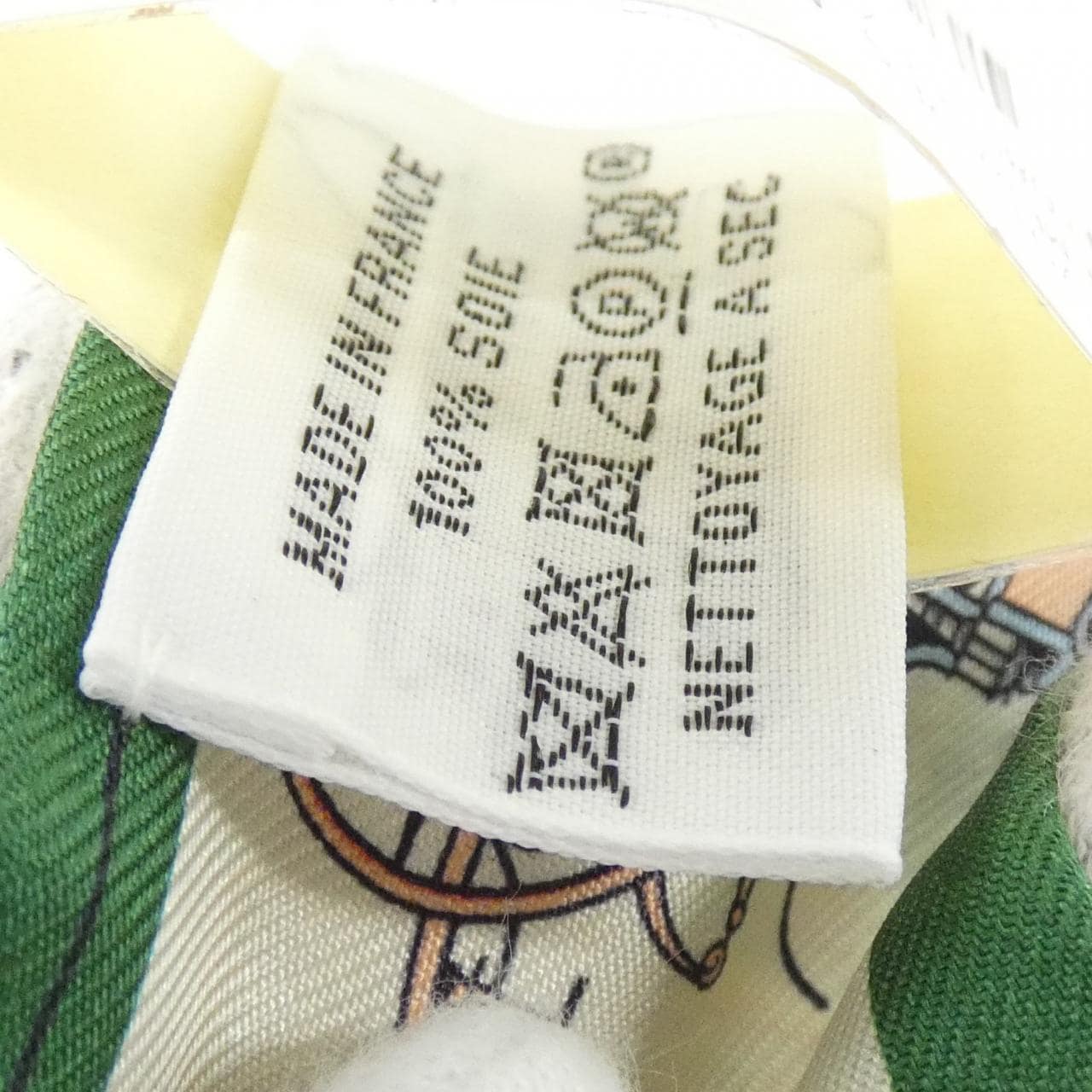 エルメス LES VOITURES NOUVELLES ツイリー 064108S スカーフ
