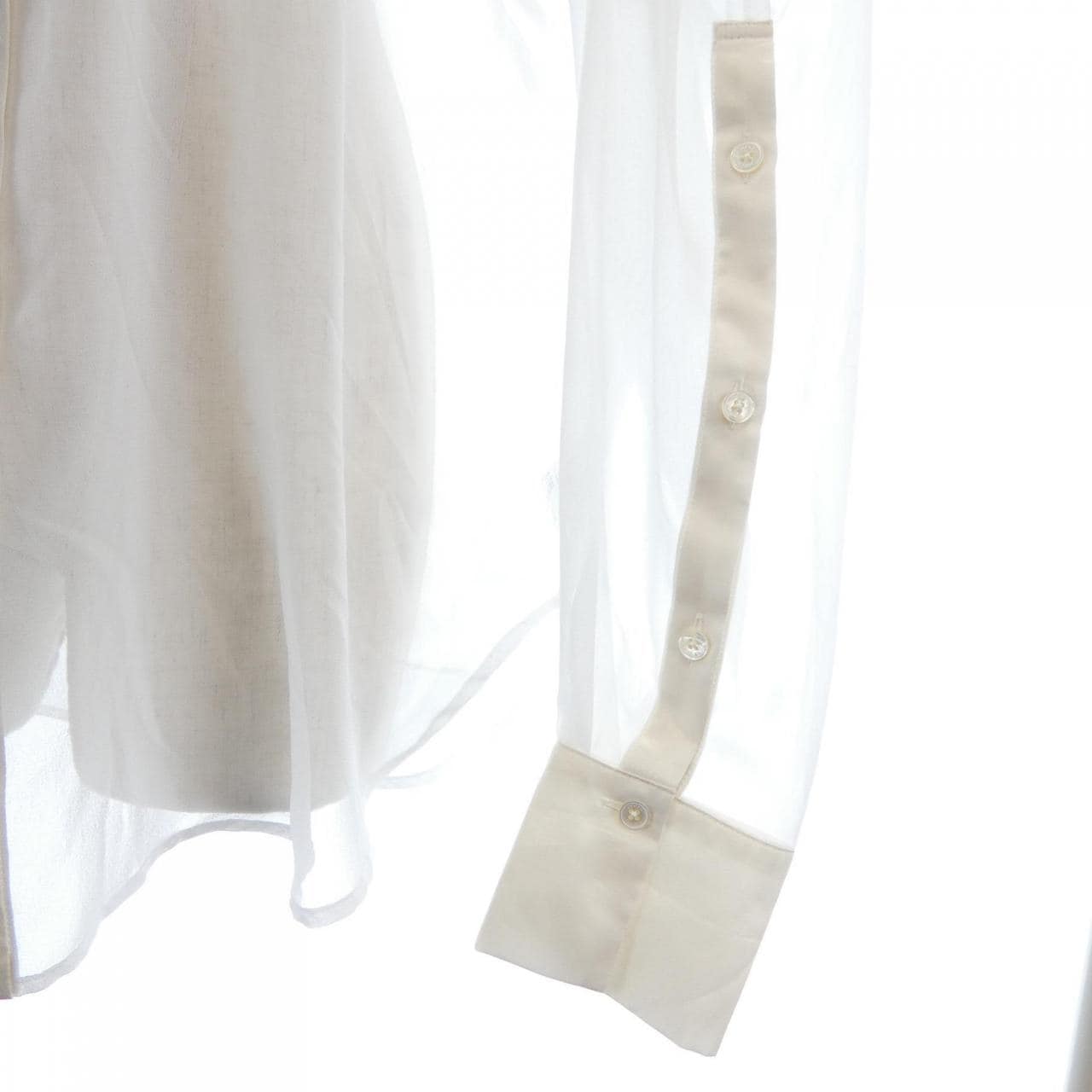 イウエンマトフ AEWEN MATOPH トップス