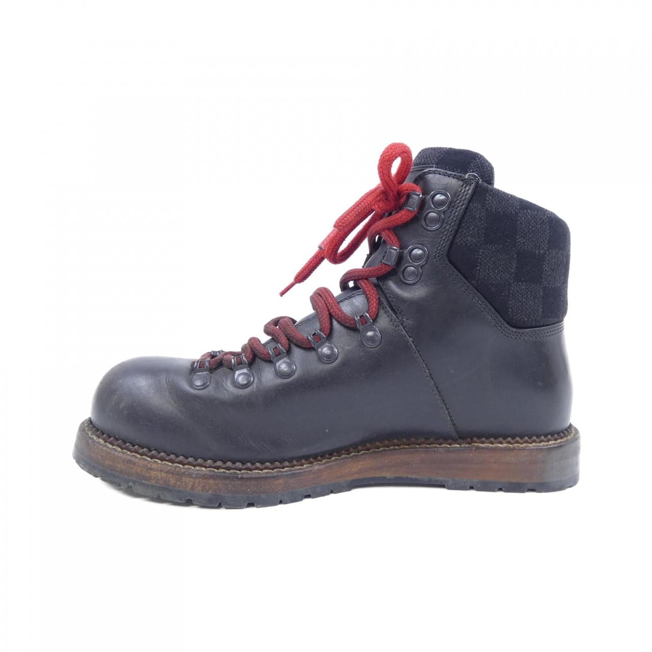 LOUIS LOUIS VUITTON boots