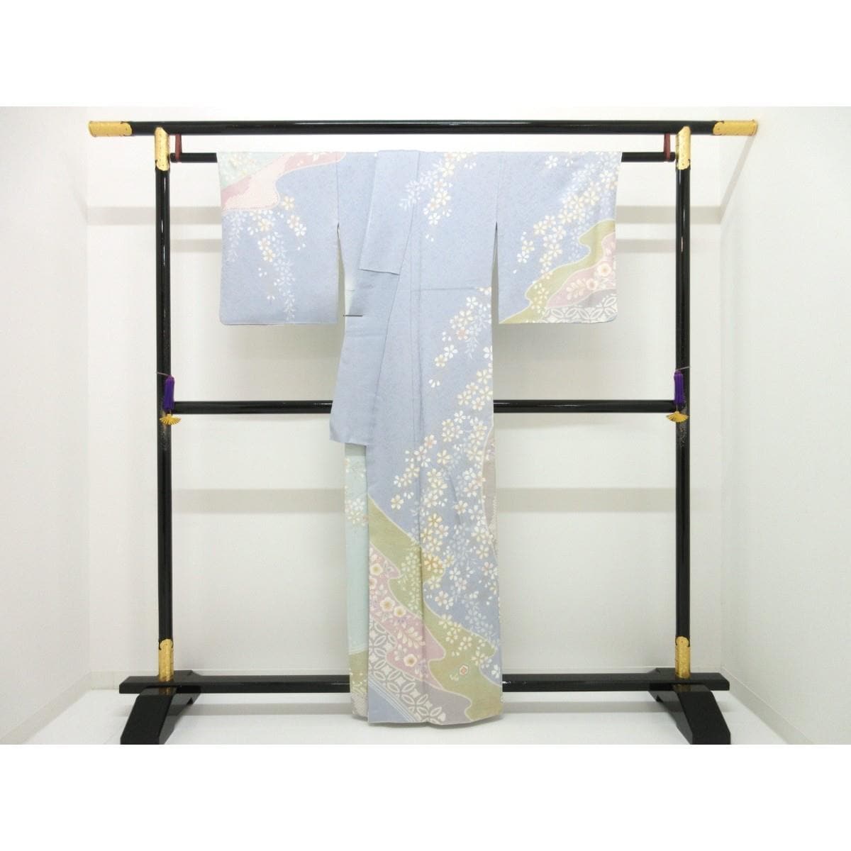 訪問着　友禅金彩加工　刺繍入り　身丈Ｓ寸