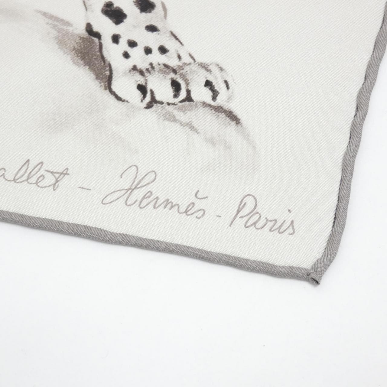 エルメス DANS L'ATELIER DE ROBERT DALLET カレ スカーフ