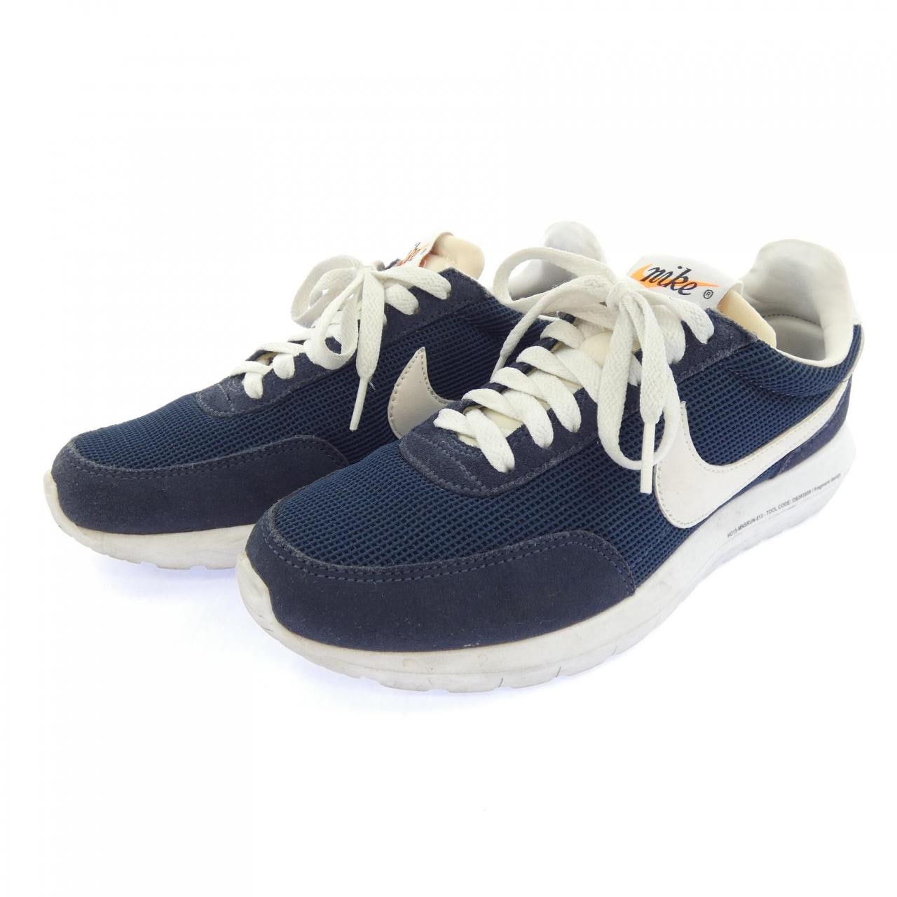 ナイキ NIKE 826669-410 スニーカー