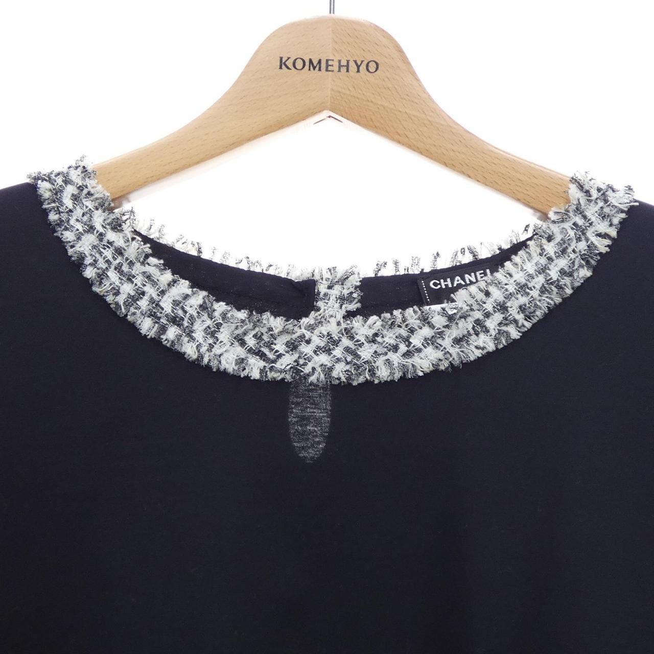 シャネル CHANEL P45633V28403 Tシャツ