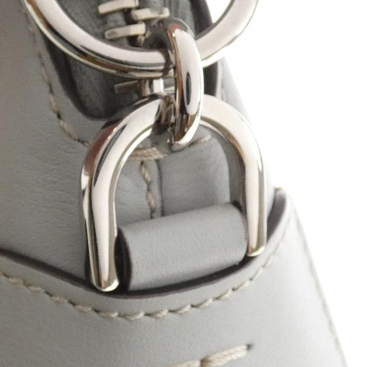 トッズ XBWDBN0100 ショルダーバッグ