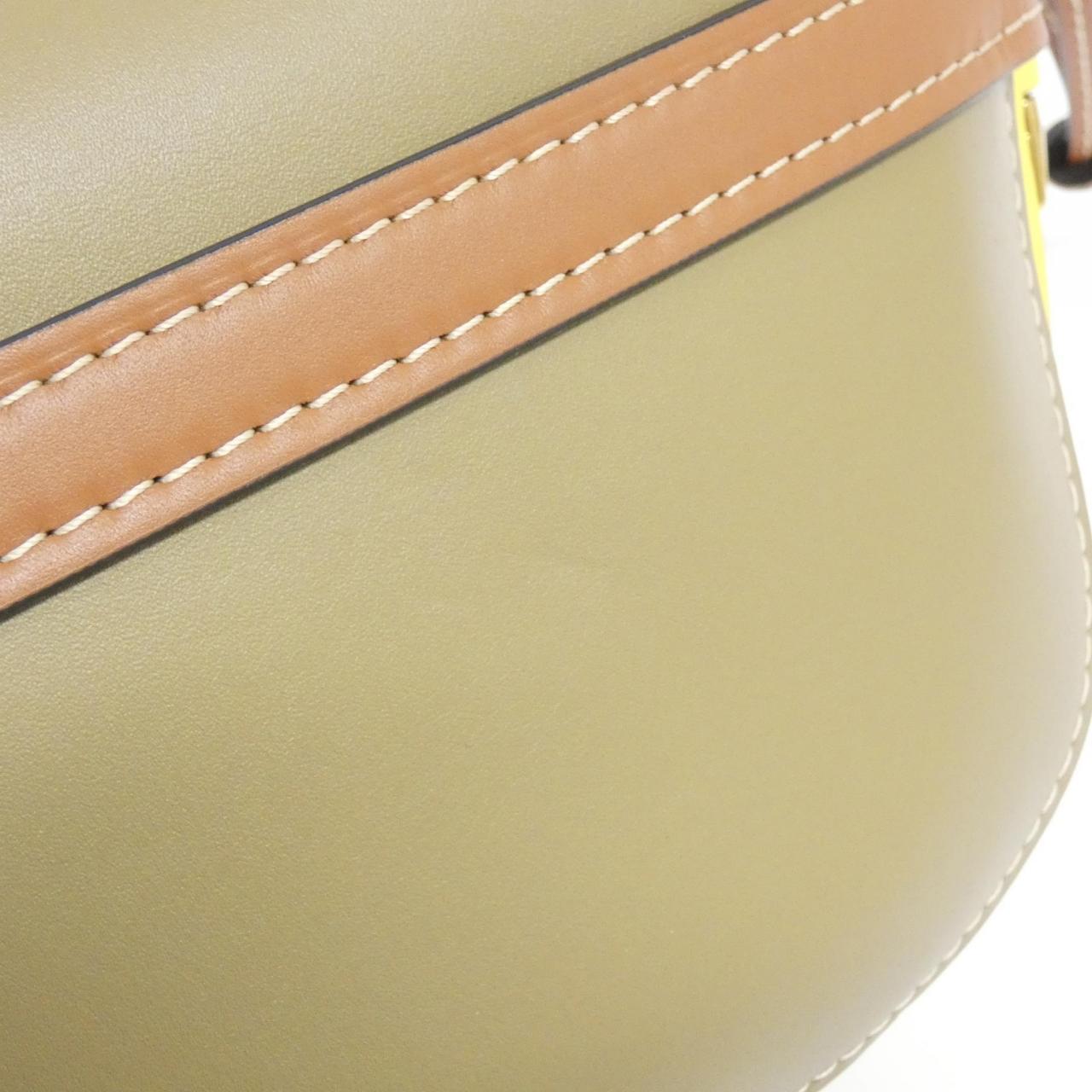 ロエベ ゲート スモール 321 54 T20 ショルダーバッグ