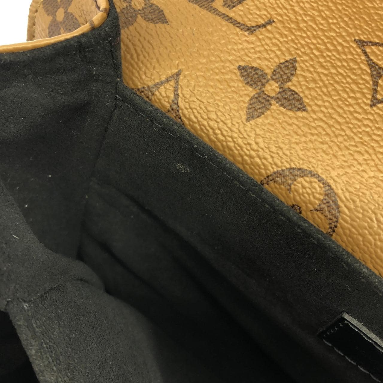 ルイヴィトン モノグラム リバース ポシェット メティス MM M44876 バッグ