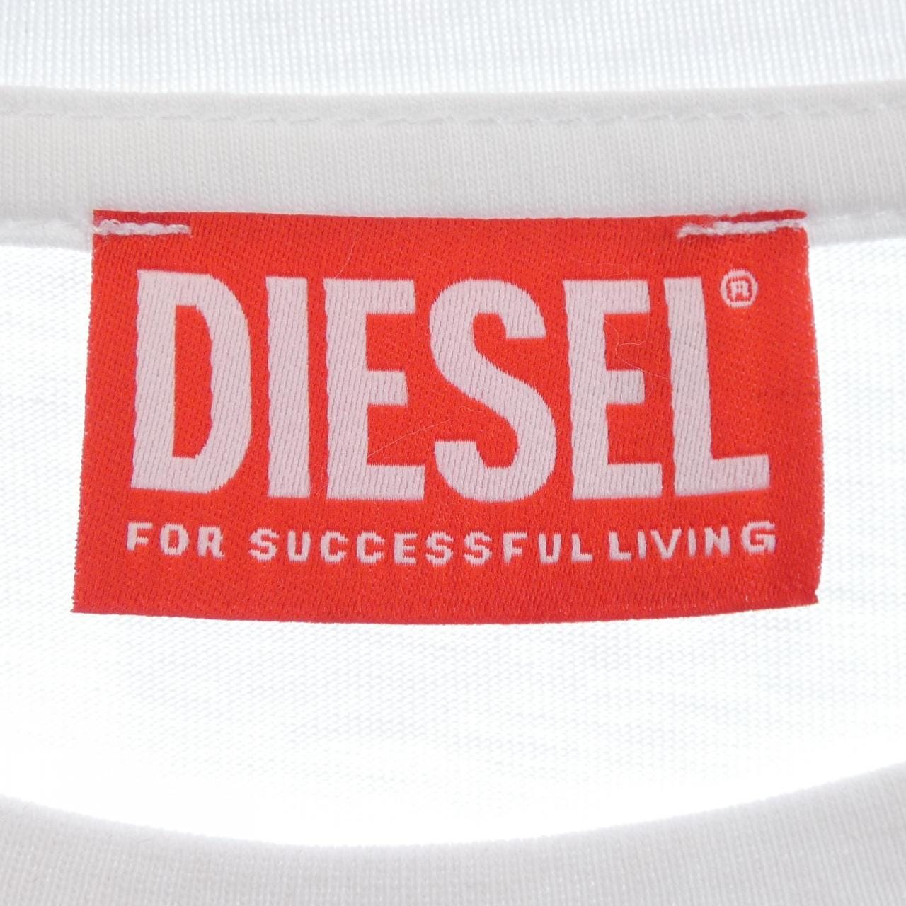 ディーゼル DIESEL Tシャツ