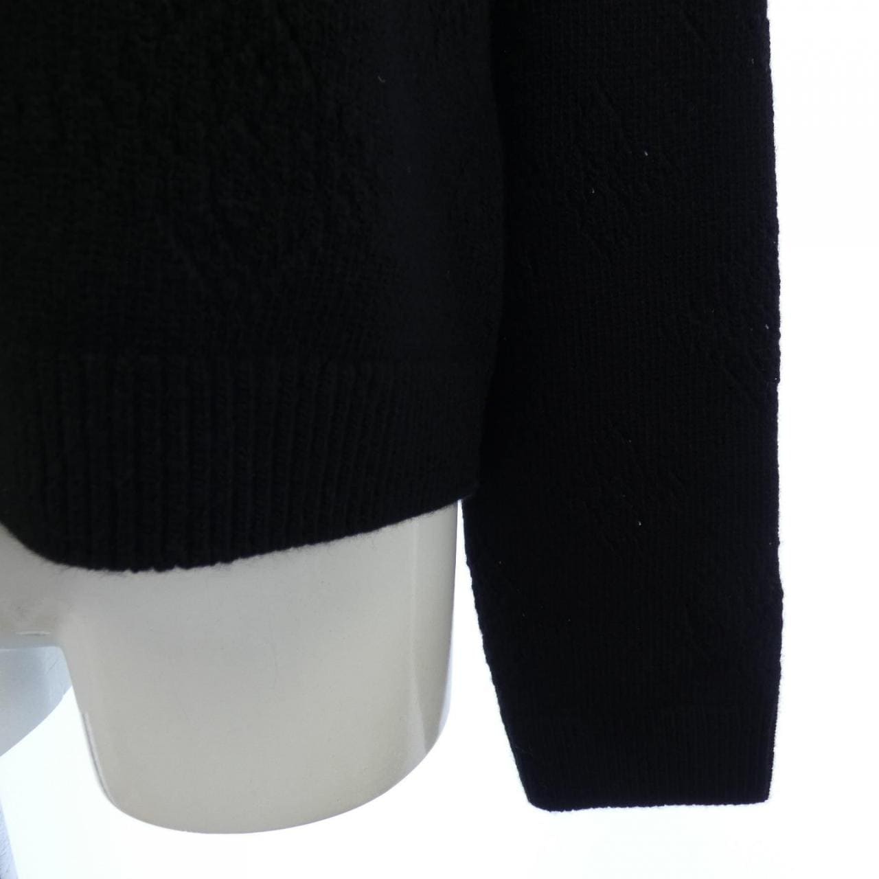 ルイヴィトン LOUIS VUITTON マヒナニットカーディガン FUKC19XHP カーディガン