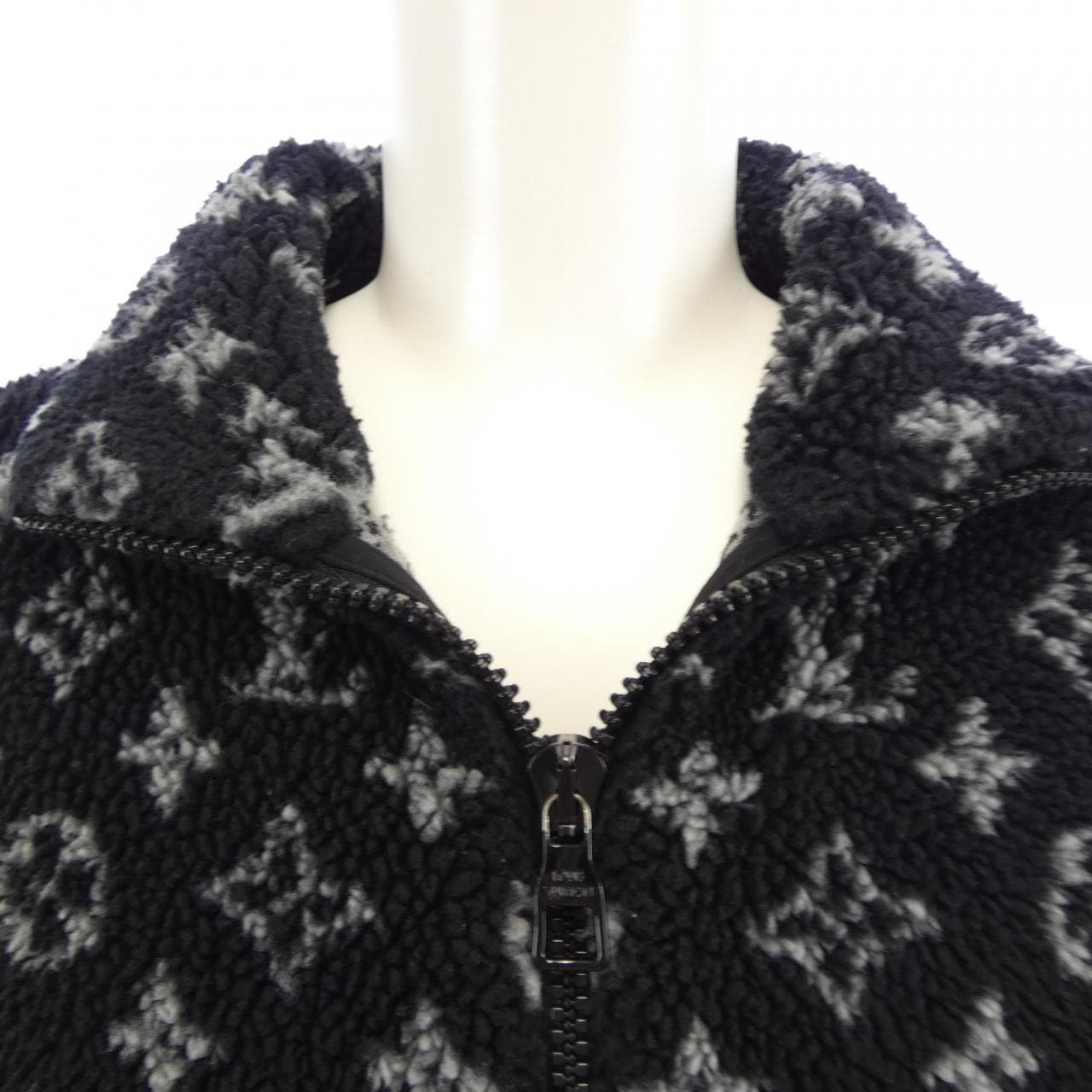 ルイヴィトン LOUIS VUITTON HIY04WTCM ブルゾン