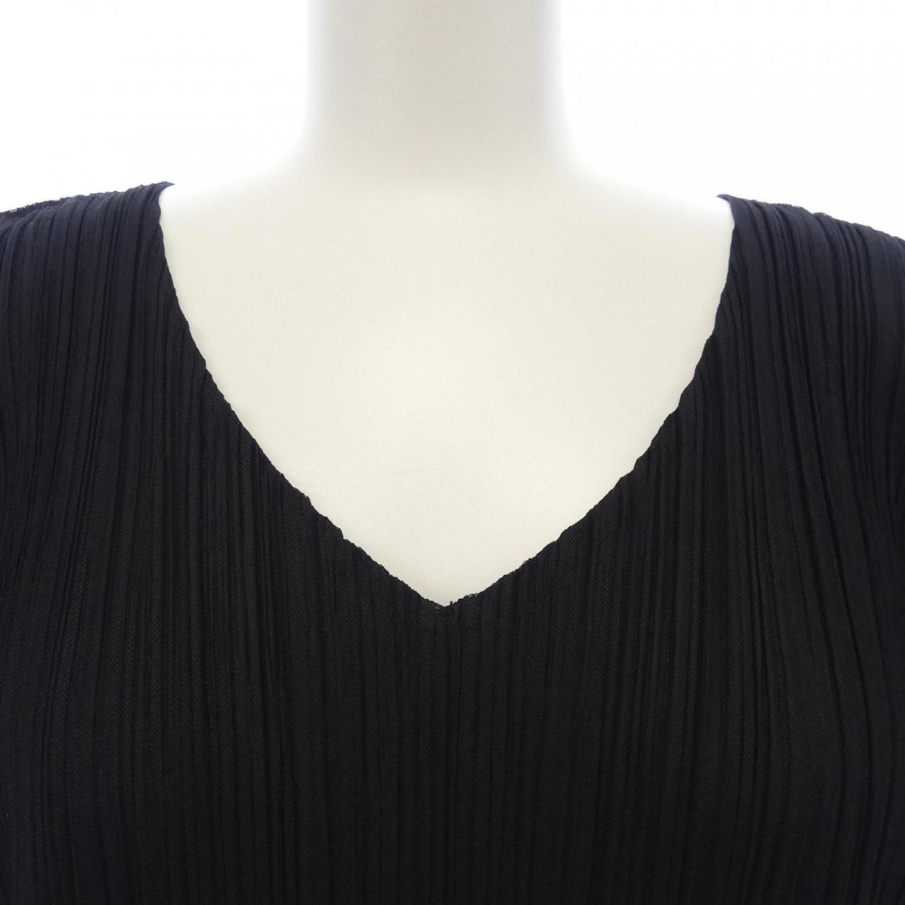 百褶百褶PLEATS PLEASE PP33-JK623上衣