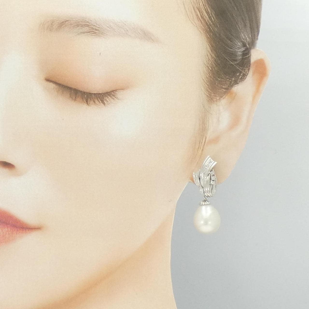 PT900/K14WG 白蝶パール イヤリング