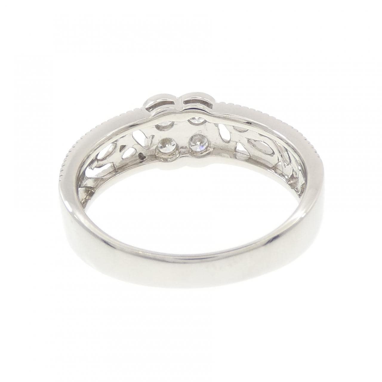 PT900 フラワー ダイヤモンド リング 0.40CT
