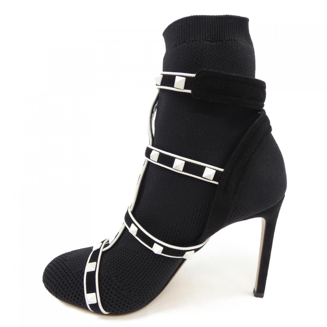 VALENTINO GARAVANI Garavani) 靴子