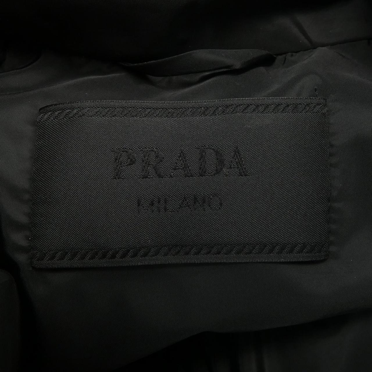 プラダ PRADA トライアングルロゴ SGJ191 R132 1060 ダウンベスト