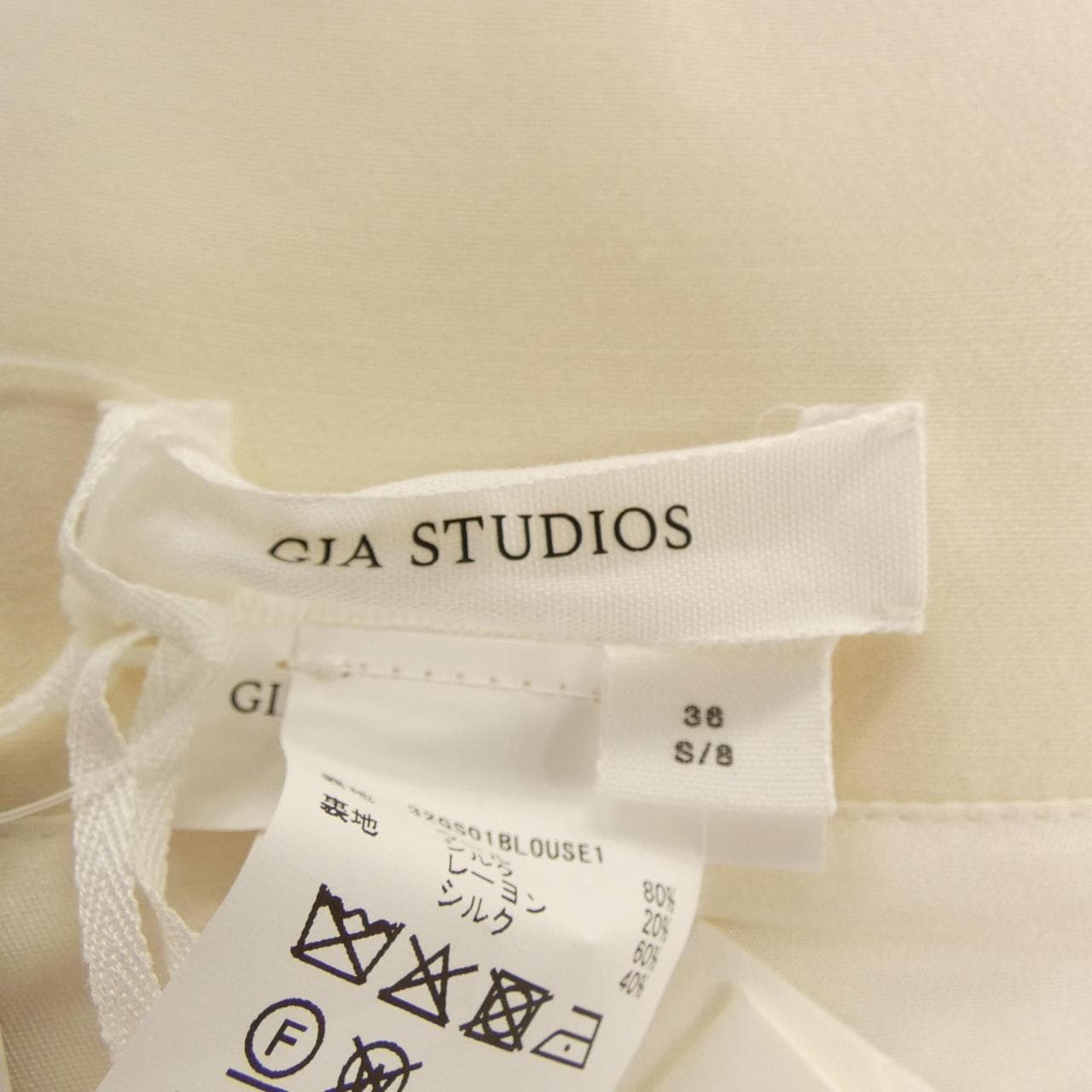 GIASSTUDIOS 32G01BLOUSE トップス