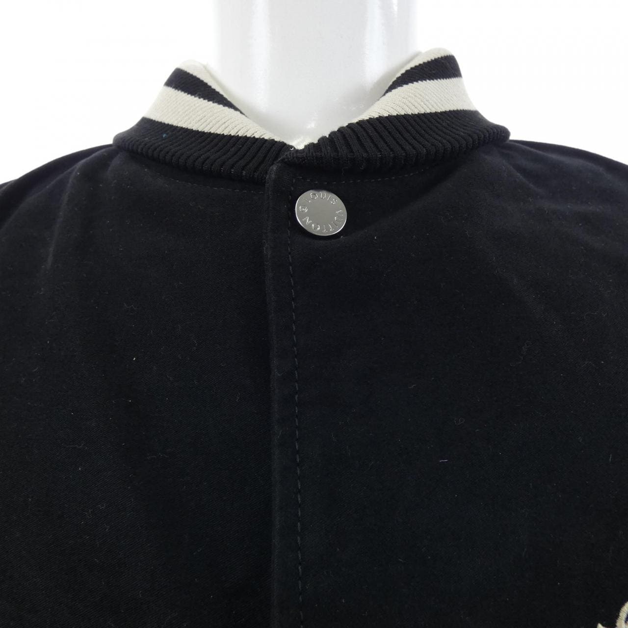 ルイヴィトン LOUIS VUITTON ヴァーシティジャケット HFL55WAOF ブルゾン