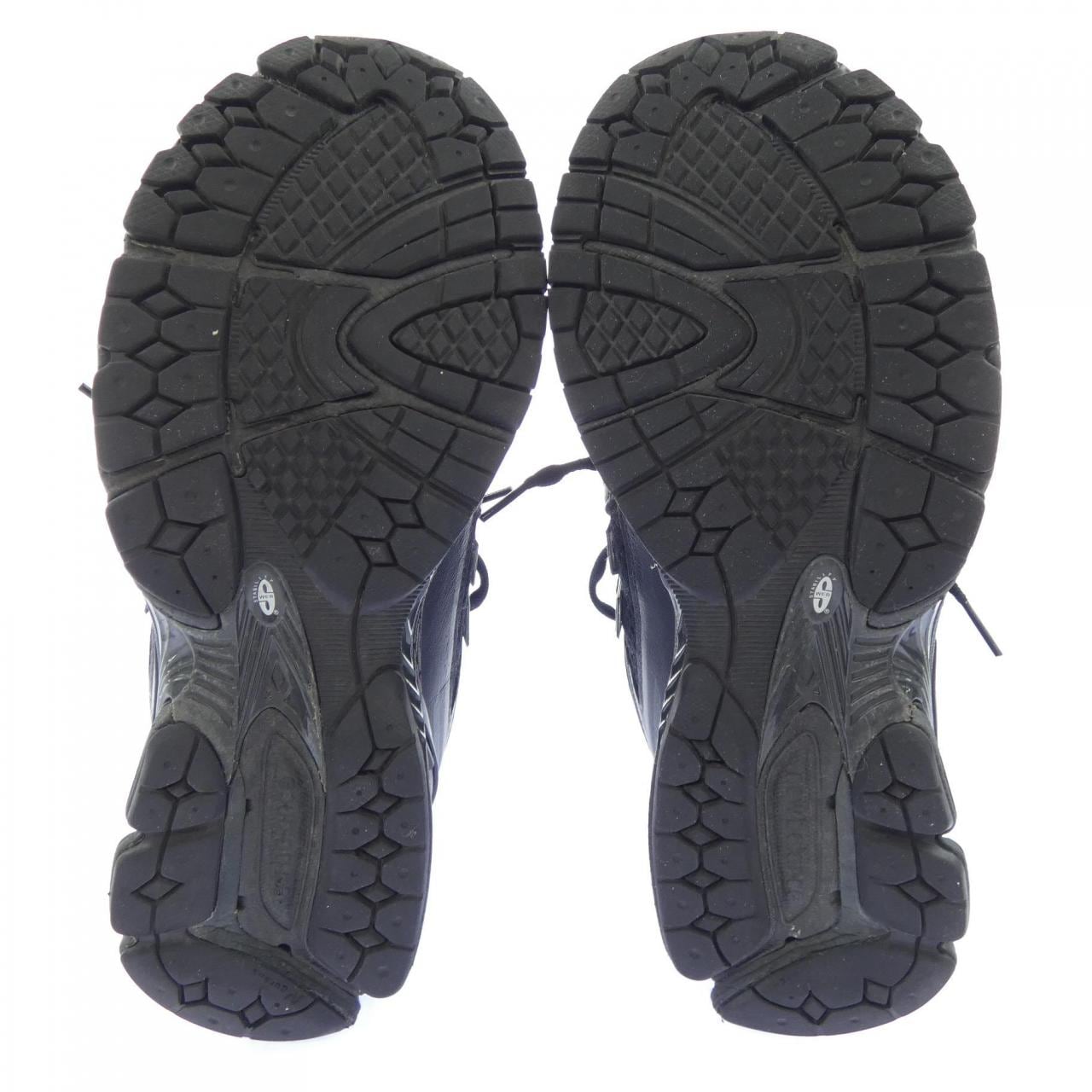 ニューバランス NEW BALANCE M1906RCM スニーカー