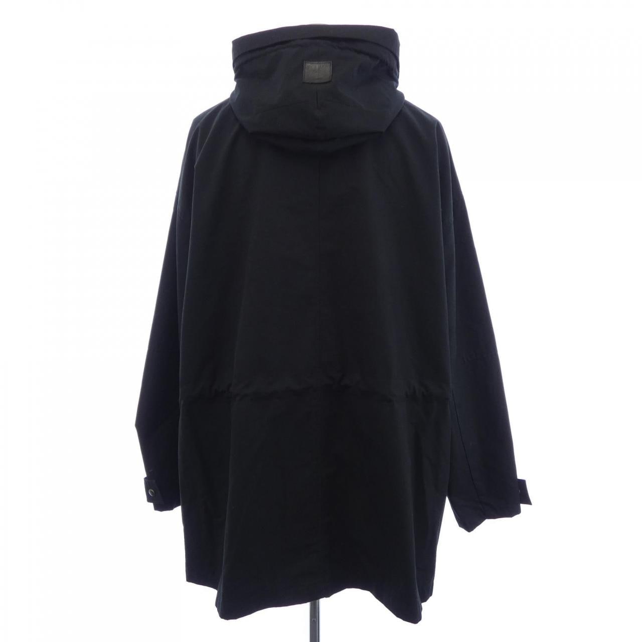 ロエベ LOEWE コート