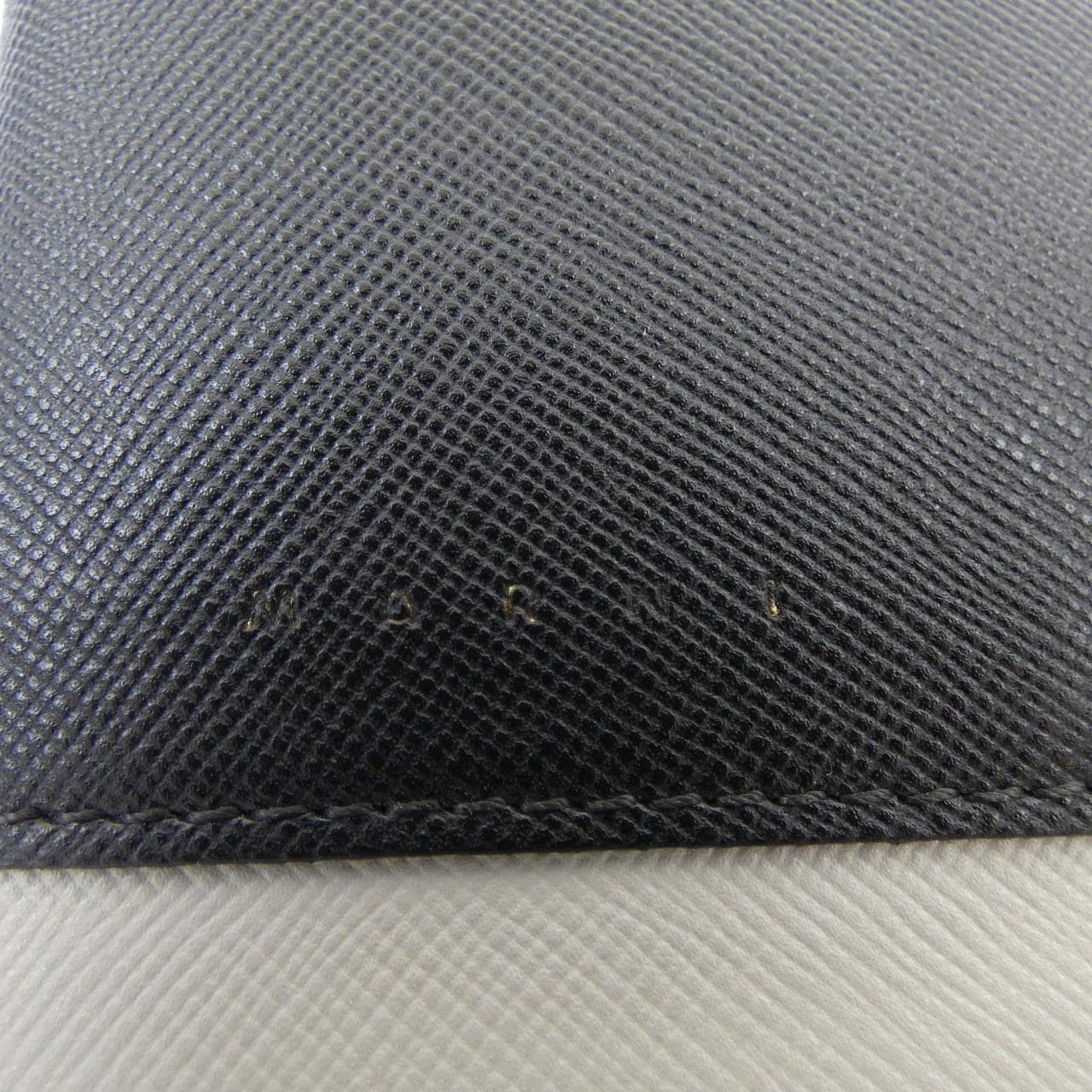マルニ MARNI WALLET