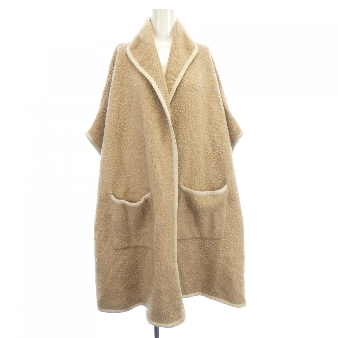 BURBERRY cape