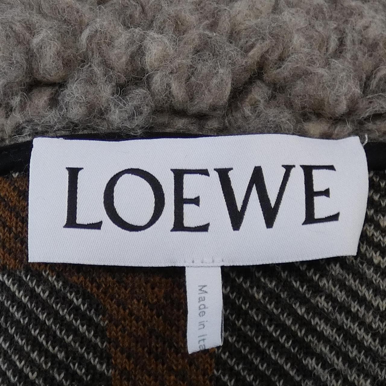 ロエベ LOEWE ベスト