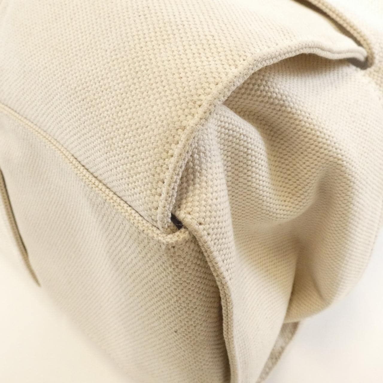 ボッテガヴェネタ 614487 VMBN2 バッグ