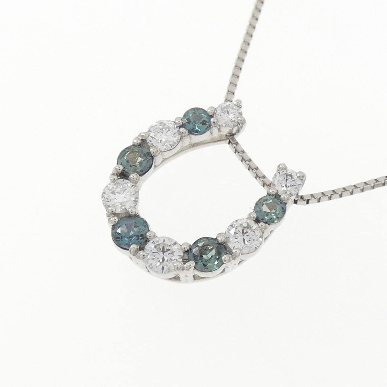 PT950/PT850 ホースシュー アレキサンドライト ネックレス 0.37CT