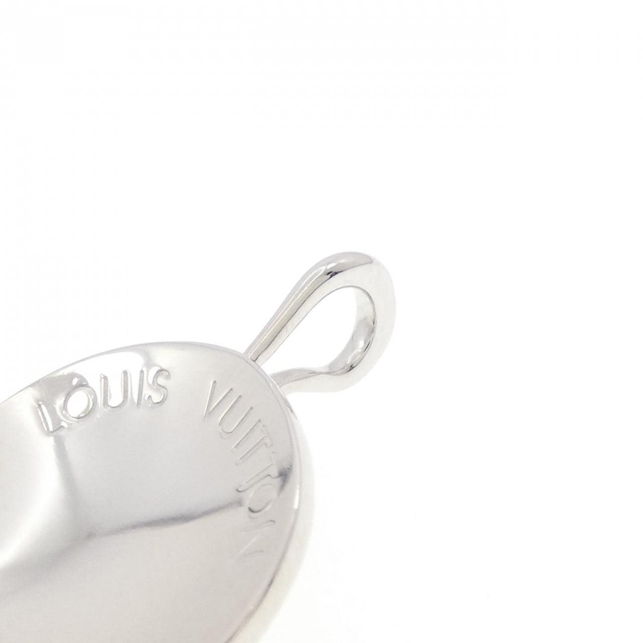 ルイヴィトン パンダンティフ メダイユ クルー ペンダント