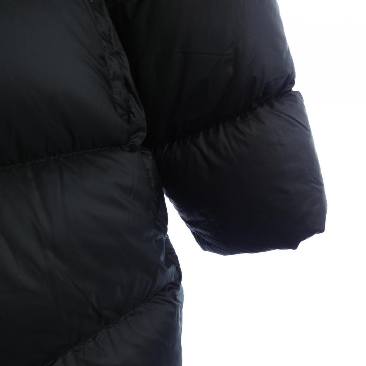 モンクレール MONCLER ダウンコート