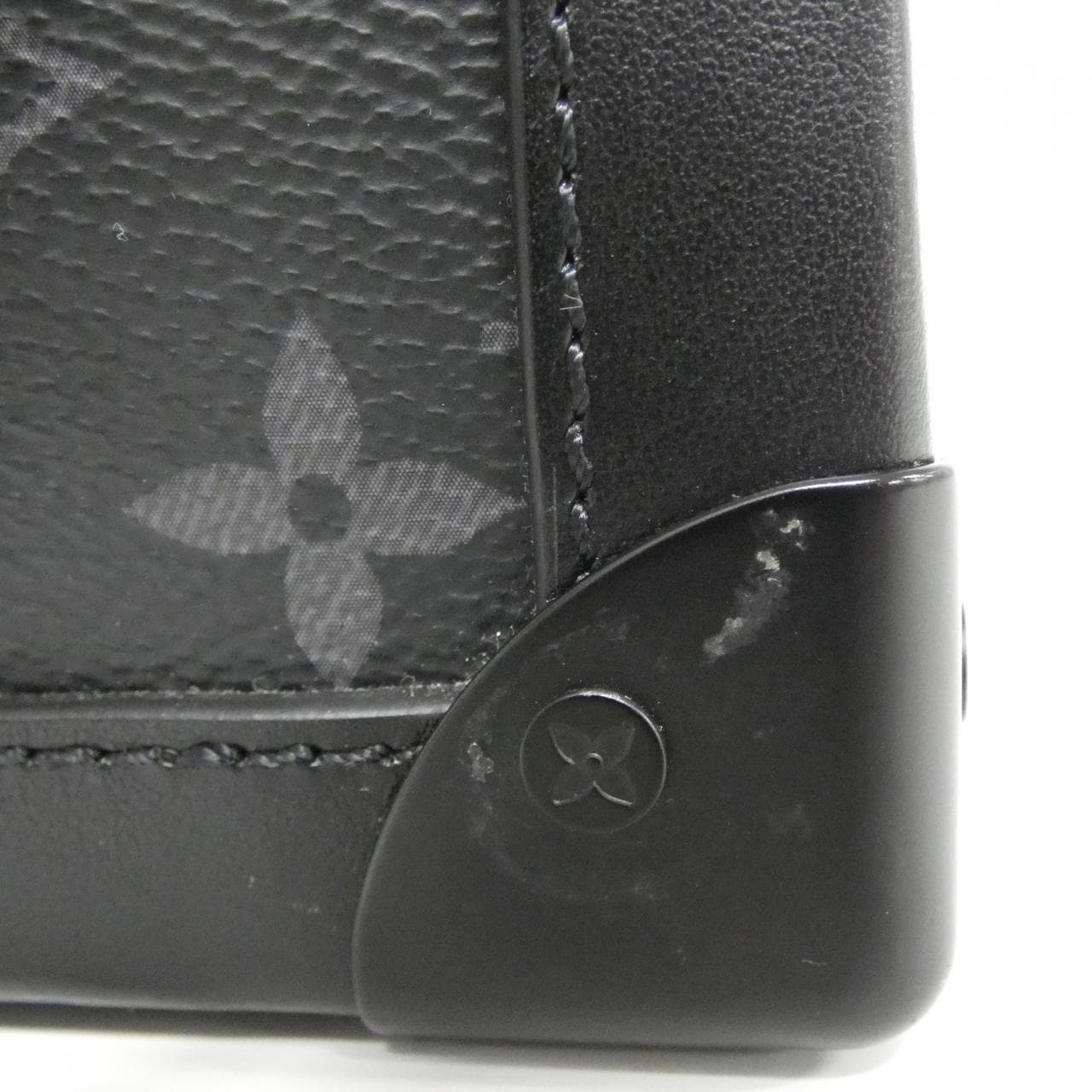 ルイヴィトン モノグラム エクリプス ソフトトランク M44730 ショルダーバッグ