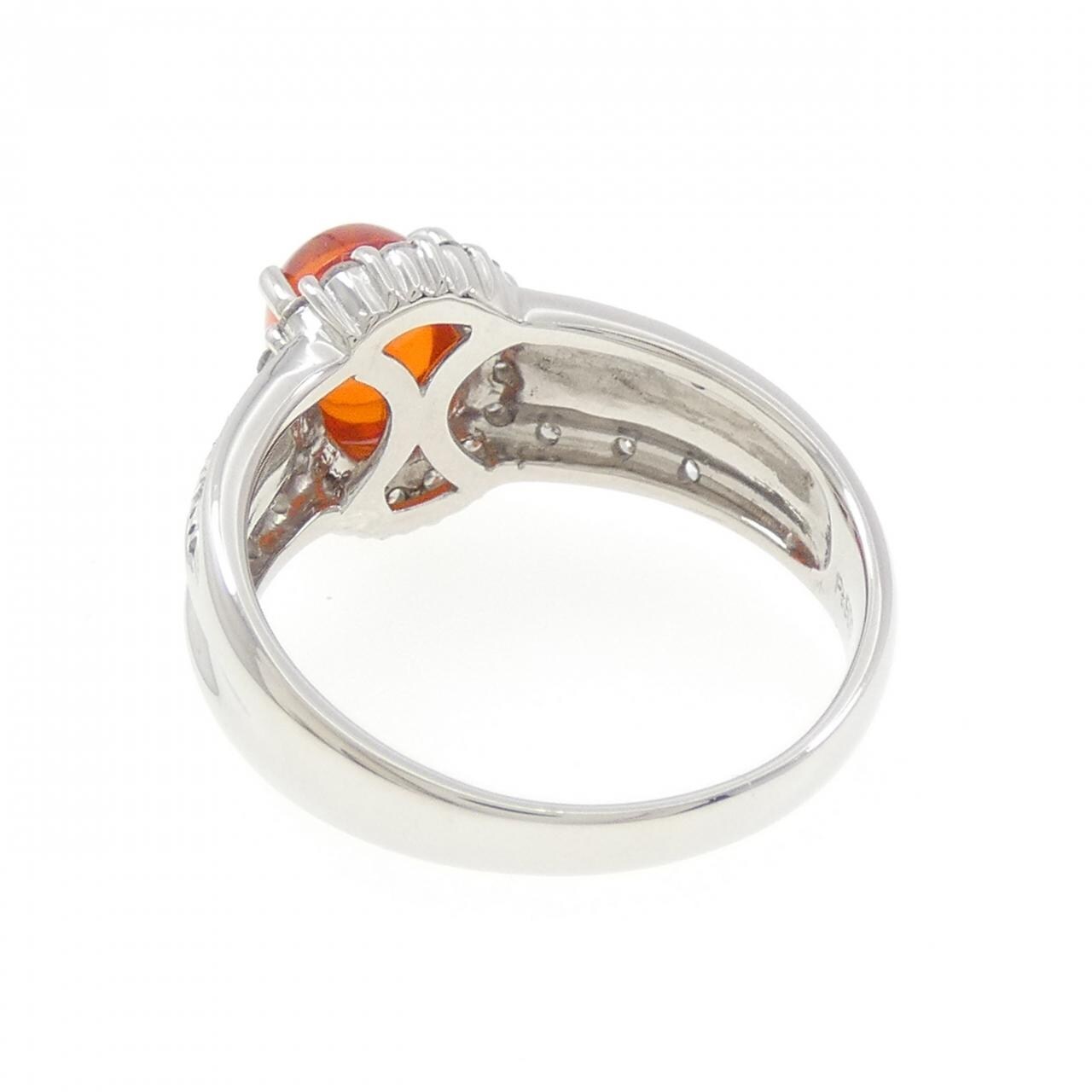 PT900 OPAL Ring 1.32 CT