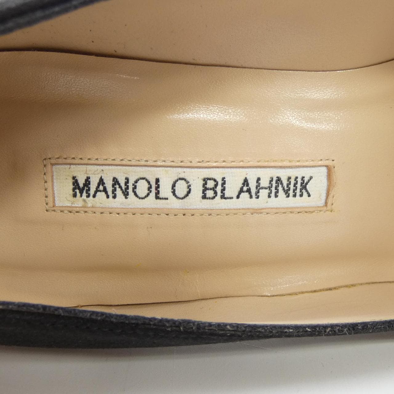 マノロブラニク MANOLO BLAHNIK HANGISI ハンギシ パンプス